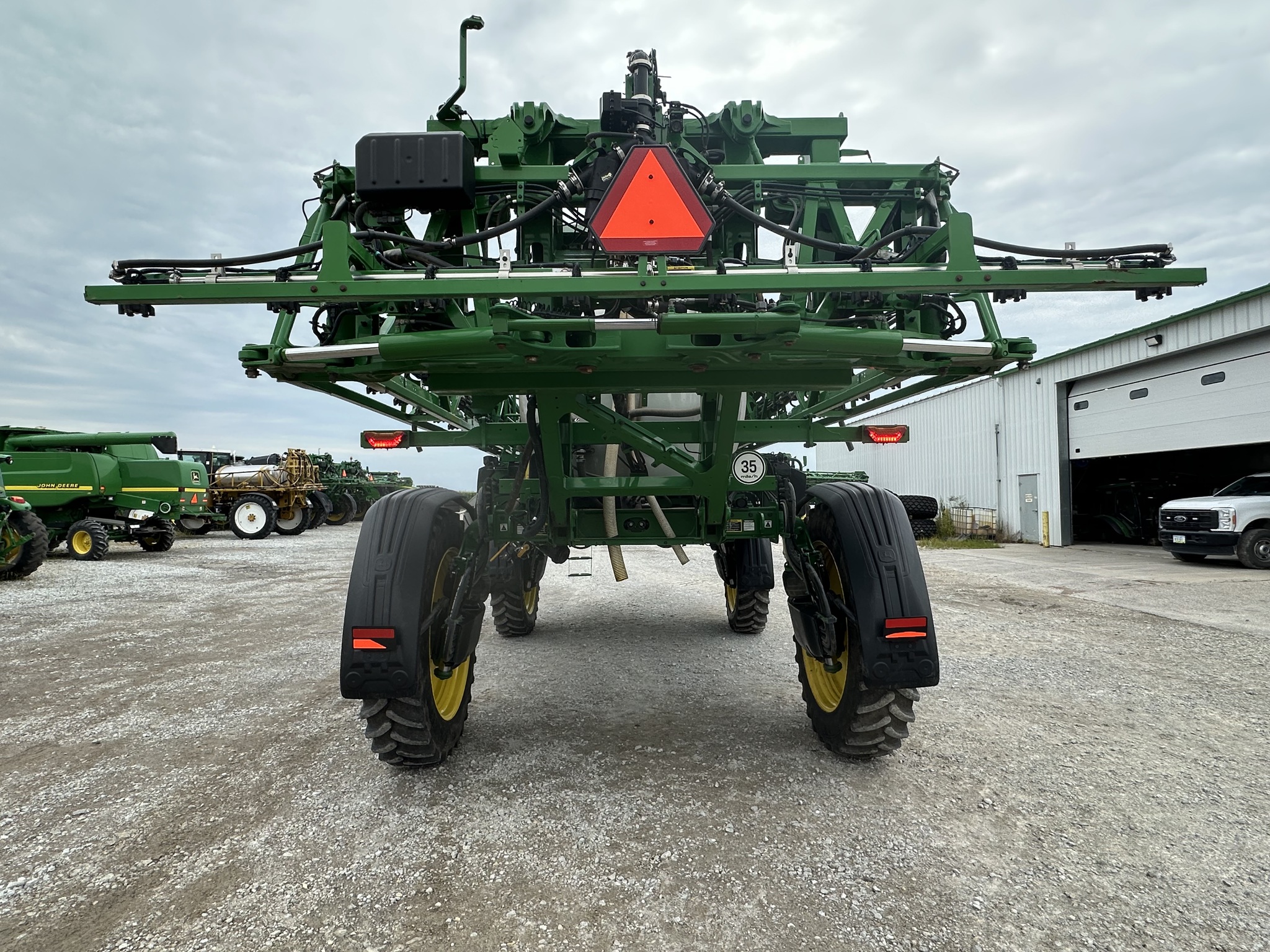 2022 John Deere 412R Image 4