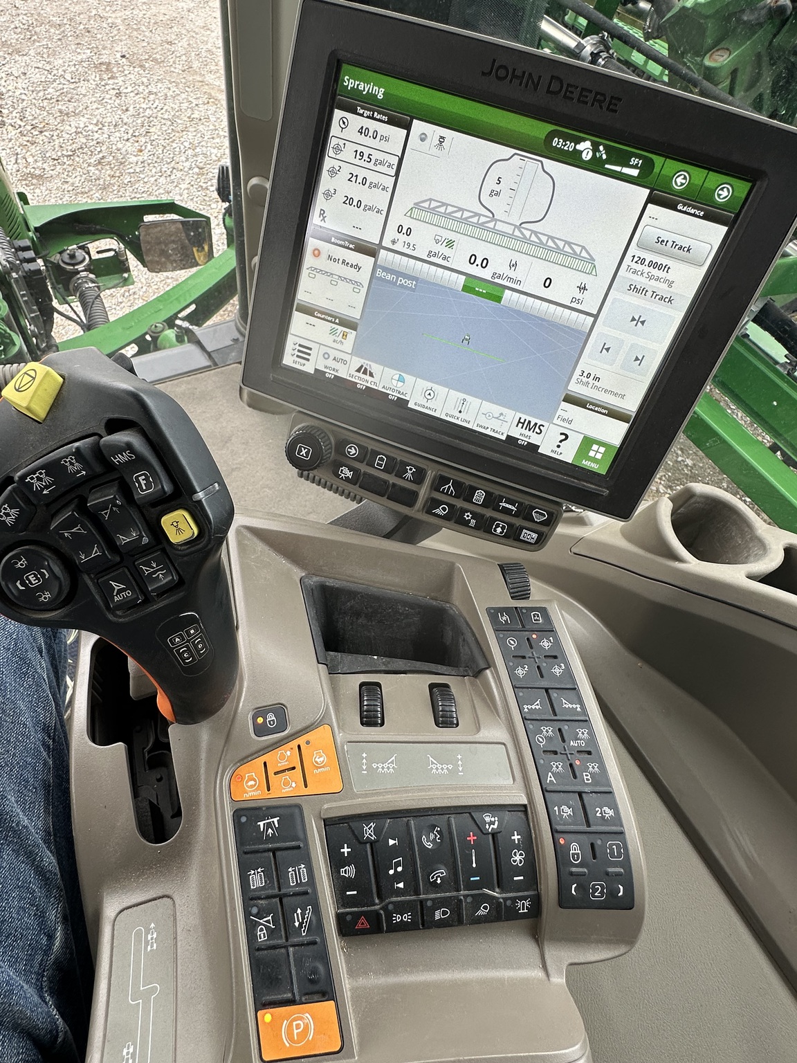 2022 John Deere 412R Image 14