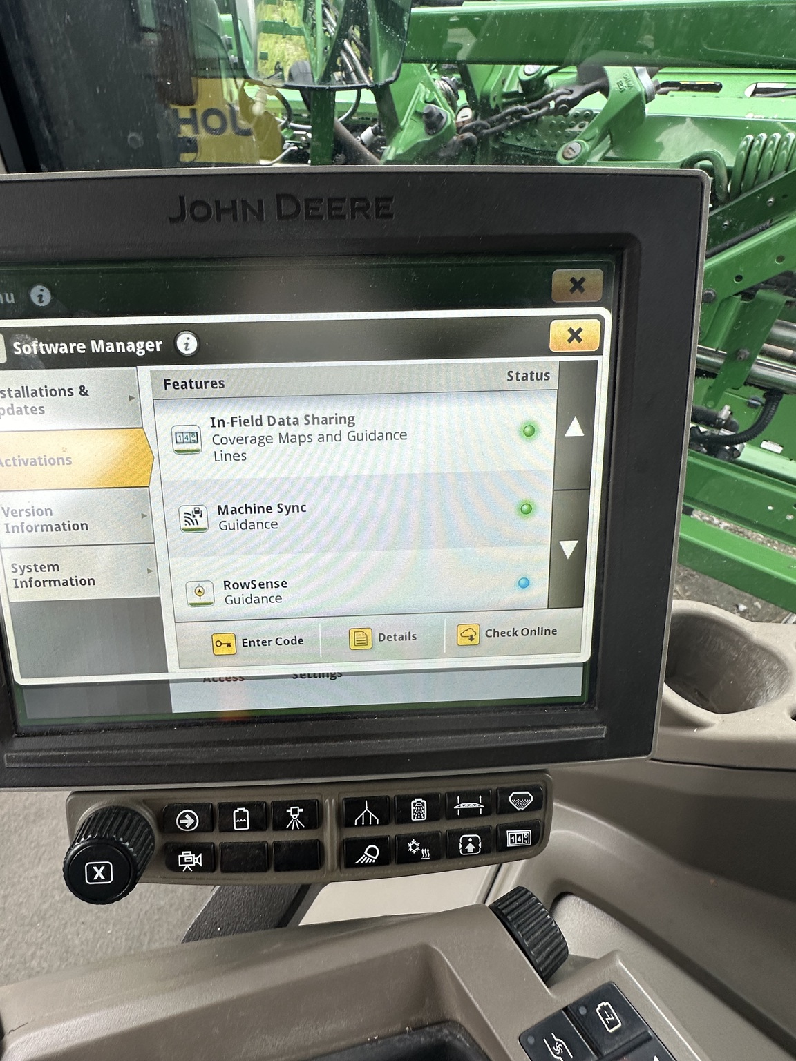 2022 John Deere 412R Image 18