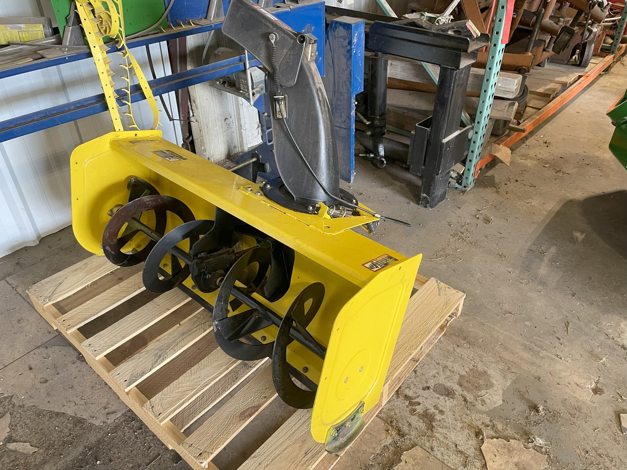 2010 John Deere X500 Image 6