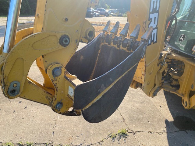 2005 John Deere 310SG Image 6