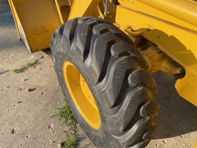 2005 John Deere 310SG Image 9