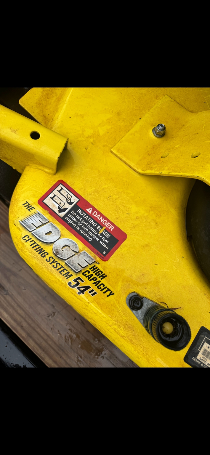 2019 John Deere X739 Image 5