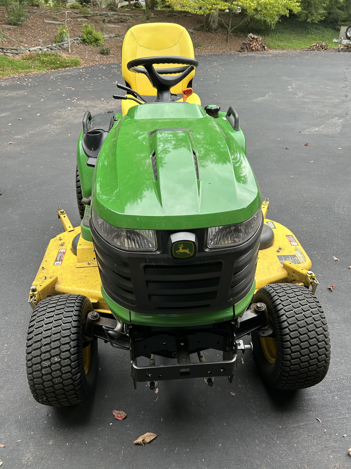 2016 John Deere X750 Image 2
