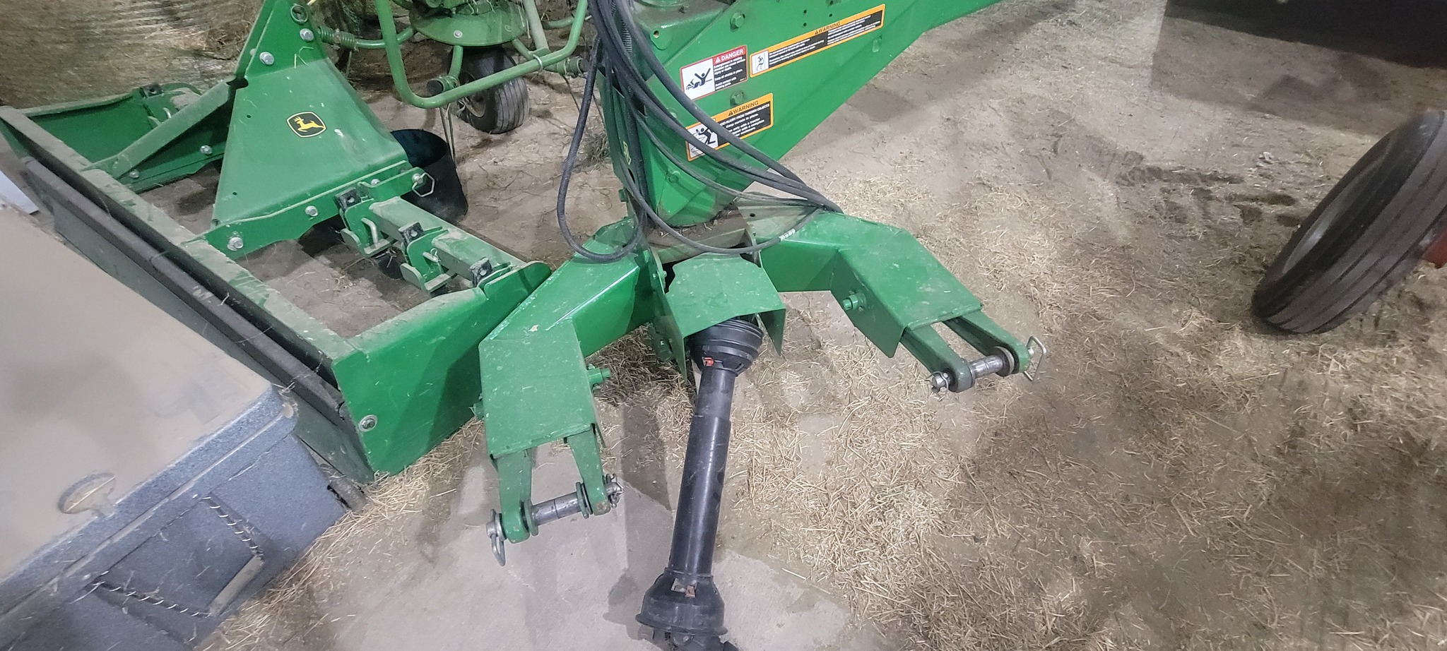 2017 John Deere 946 Image 5
