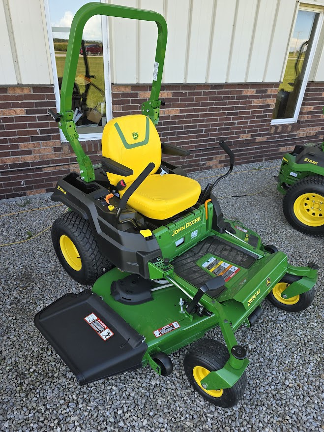 2025 John Deere Z530M Image 4