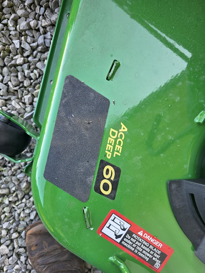 2025 John Deere Z530M Image 6
