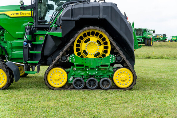 Used 2024 John Deere 8RX 410 Track Tractors at Koenig Equipment in Anna, OH - Photo12