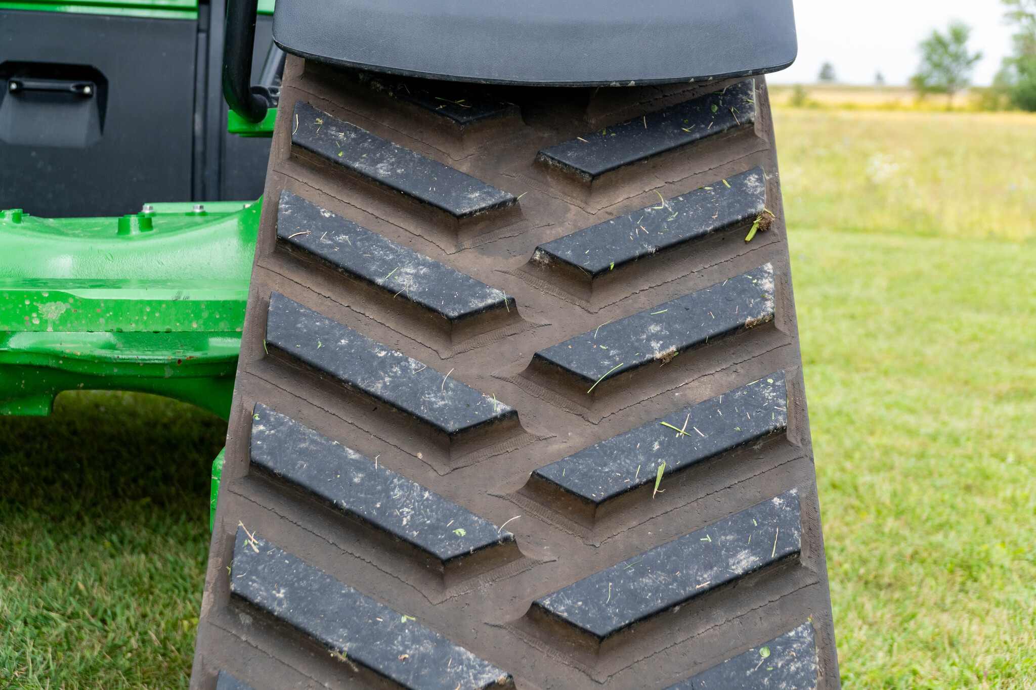 Used 2024 John Deere 8RX 410 Track Tractors at Koenig Equipment in Anna, OH - PhotoXL13