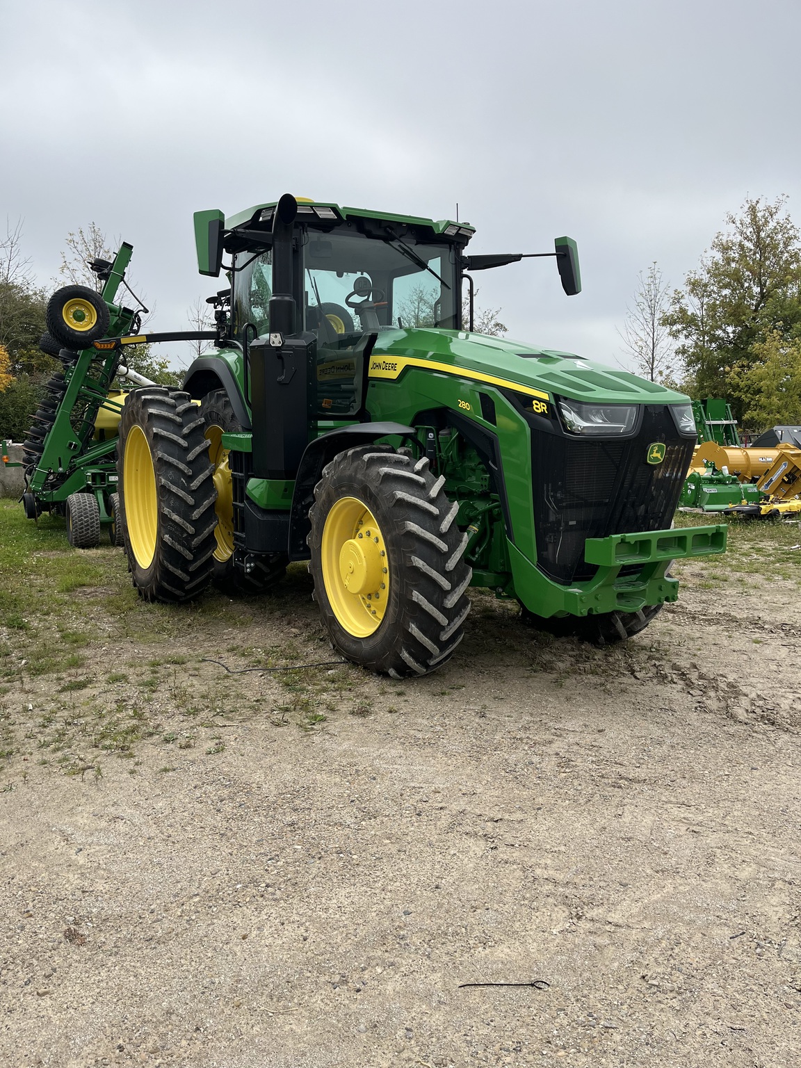 2024 John Deere 8R 280 Image 2