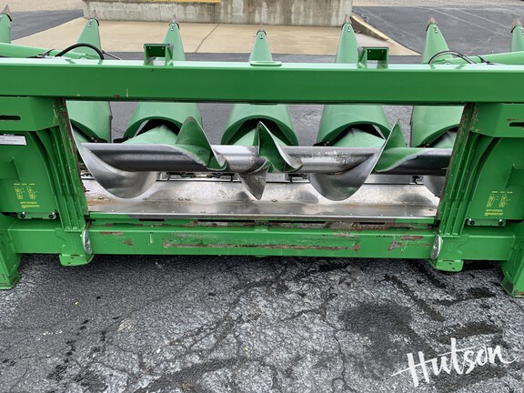 Photo of 2019 John Deere 712FC