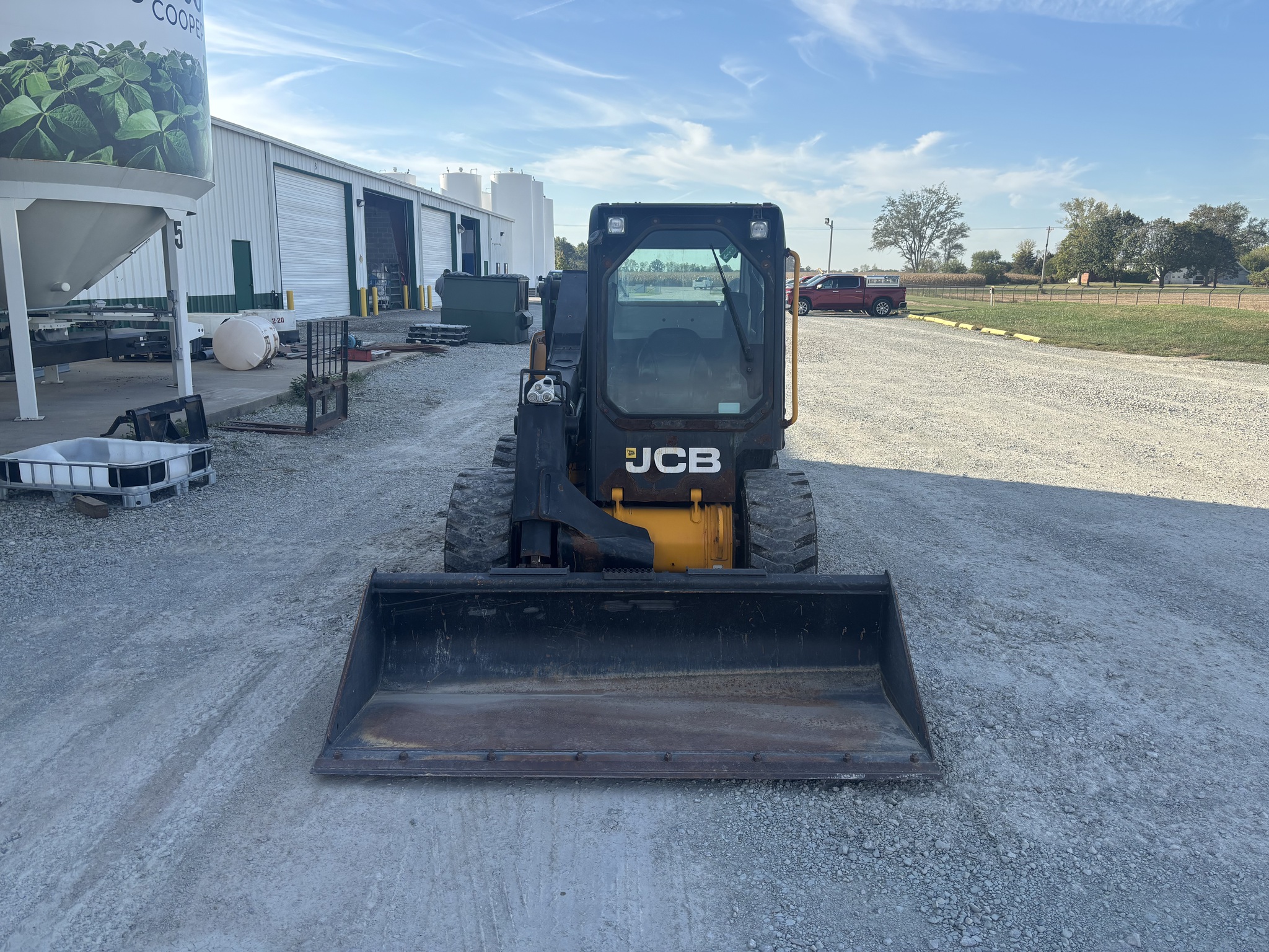Used 2017 JCB 270 Skid Steer Loaders at Koenig Equipment in Greenfield, IN - PhotoXL3