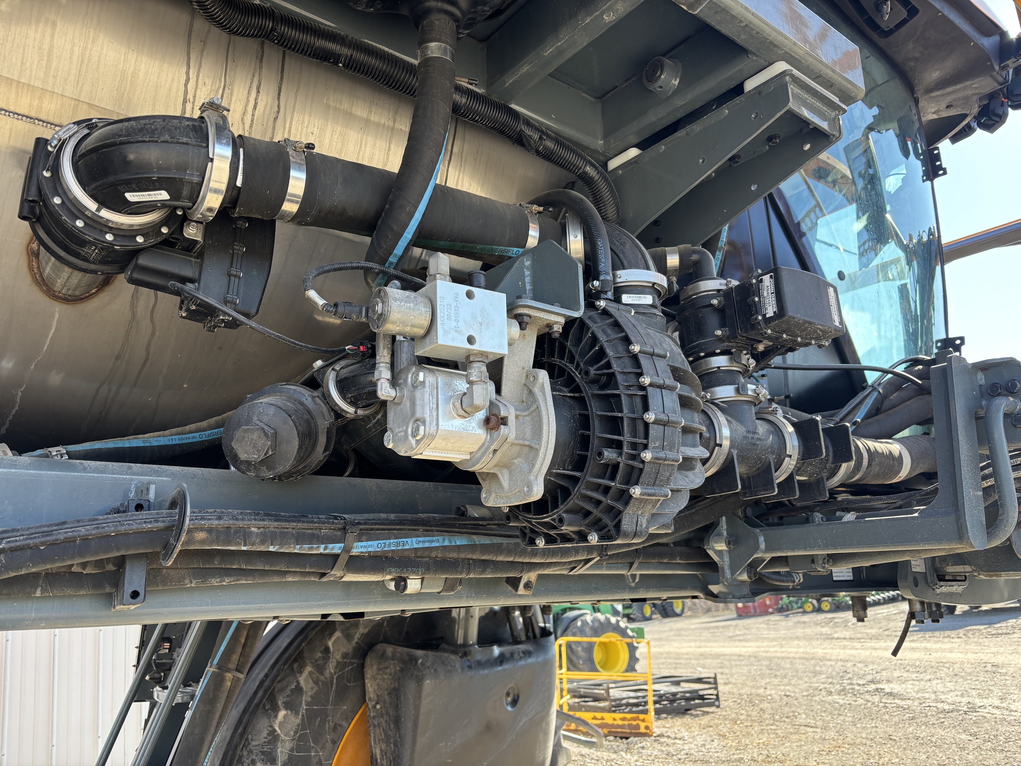  2023 Hagie STS16 at Heritage Tractor in Atchison, KS
