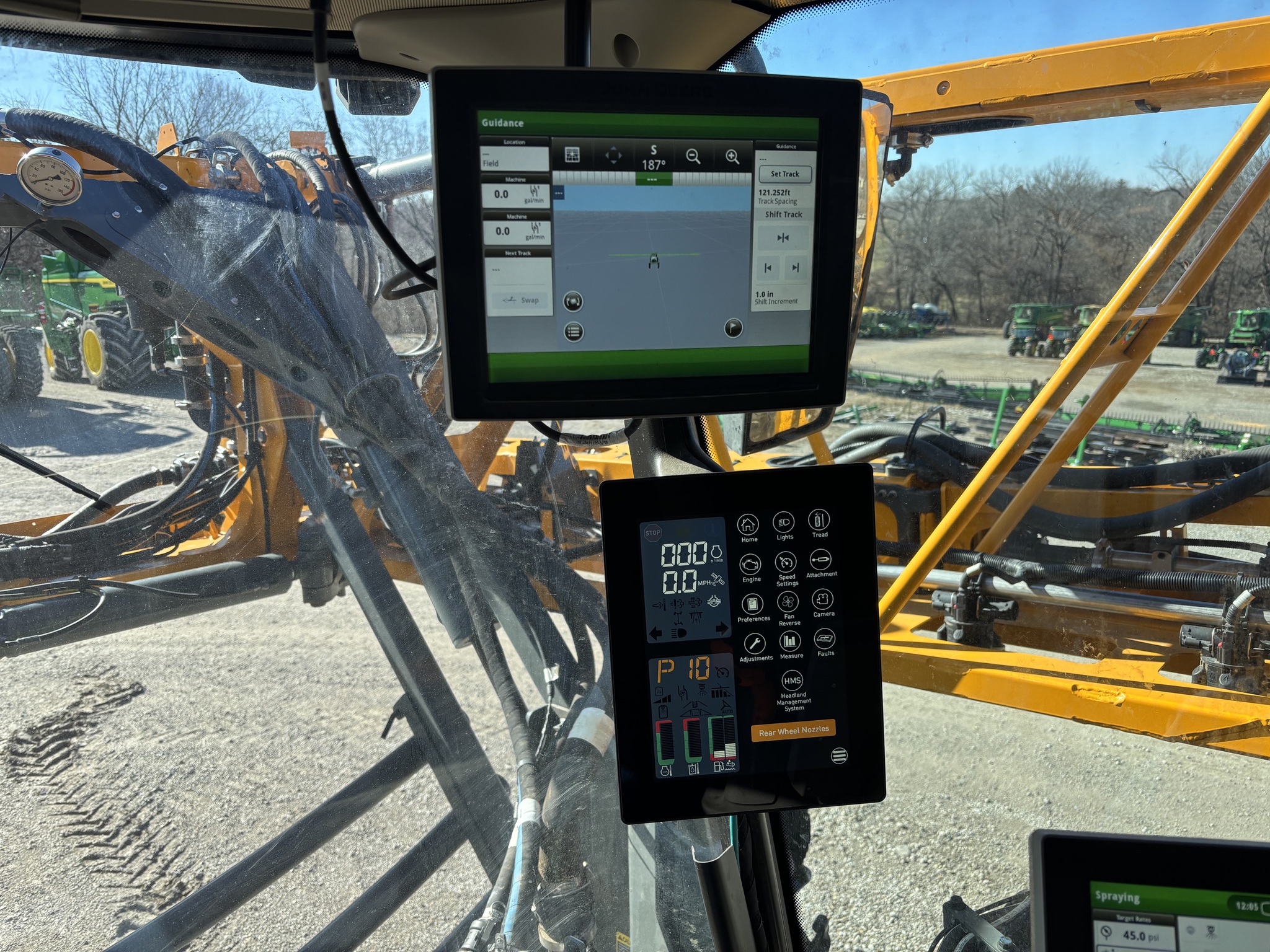 2023 Hagie STS16 at Heritage Tractor in Atchison, KS