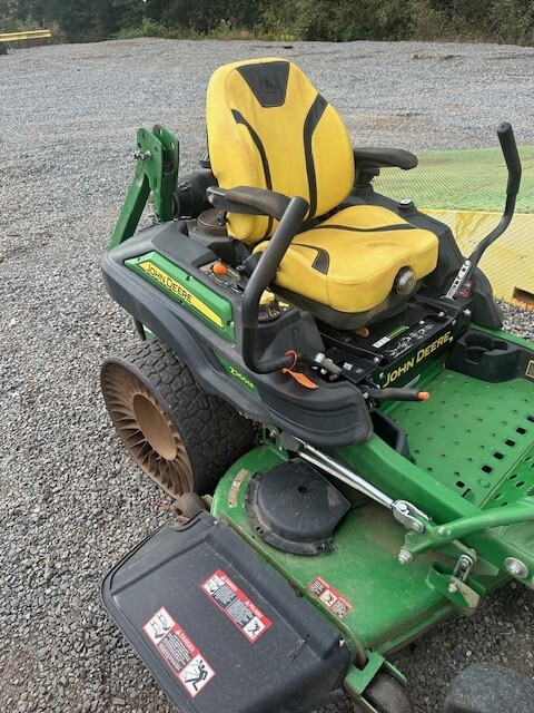2020 John Deere Z960M Image 2