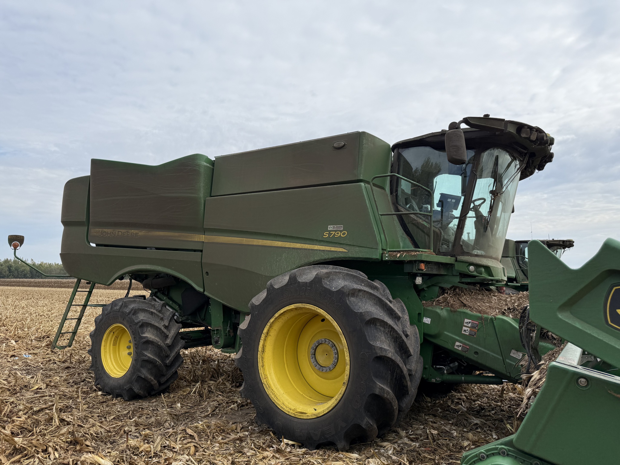  2024 John Deere S790 at Heritage Tractor in Brimfield, IL