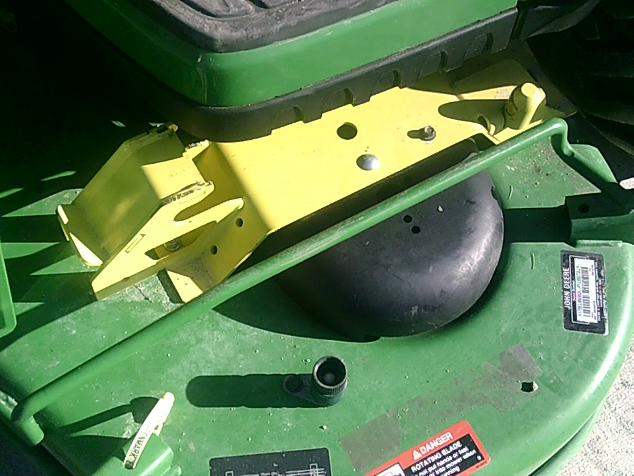 2019 John Deere 1025R Image 9