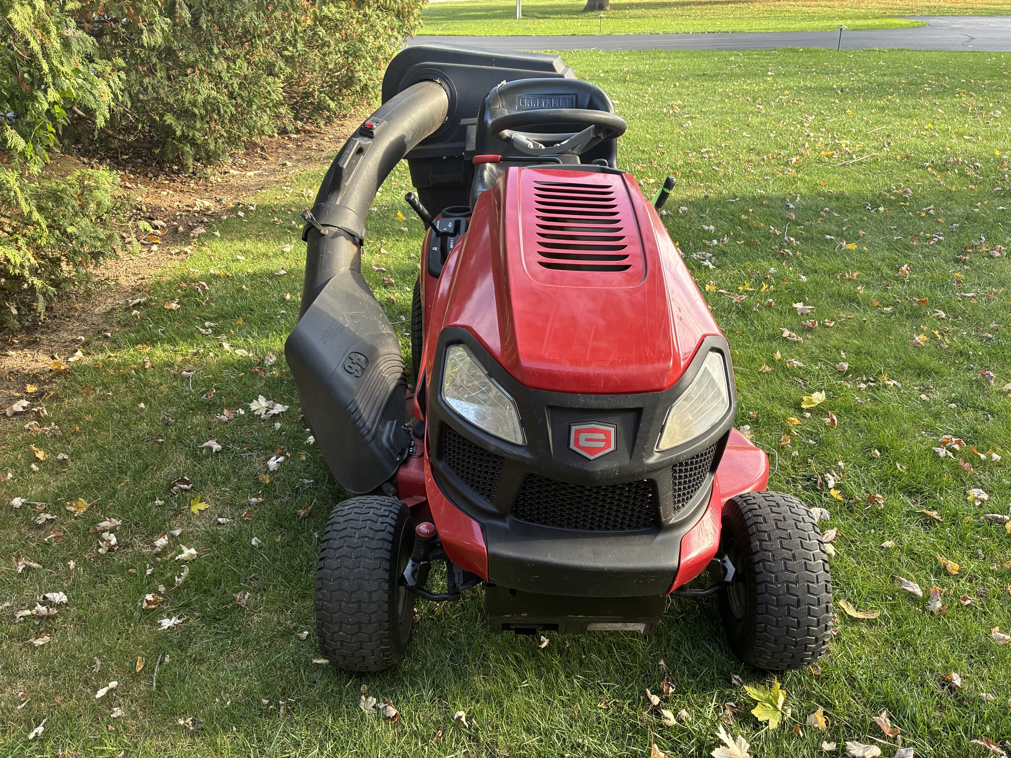 2016 Craftsman 917203831 Image 2