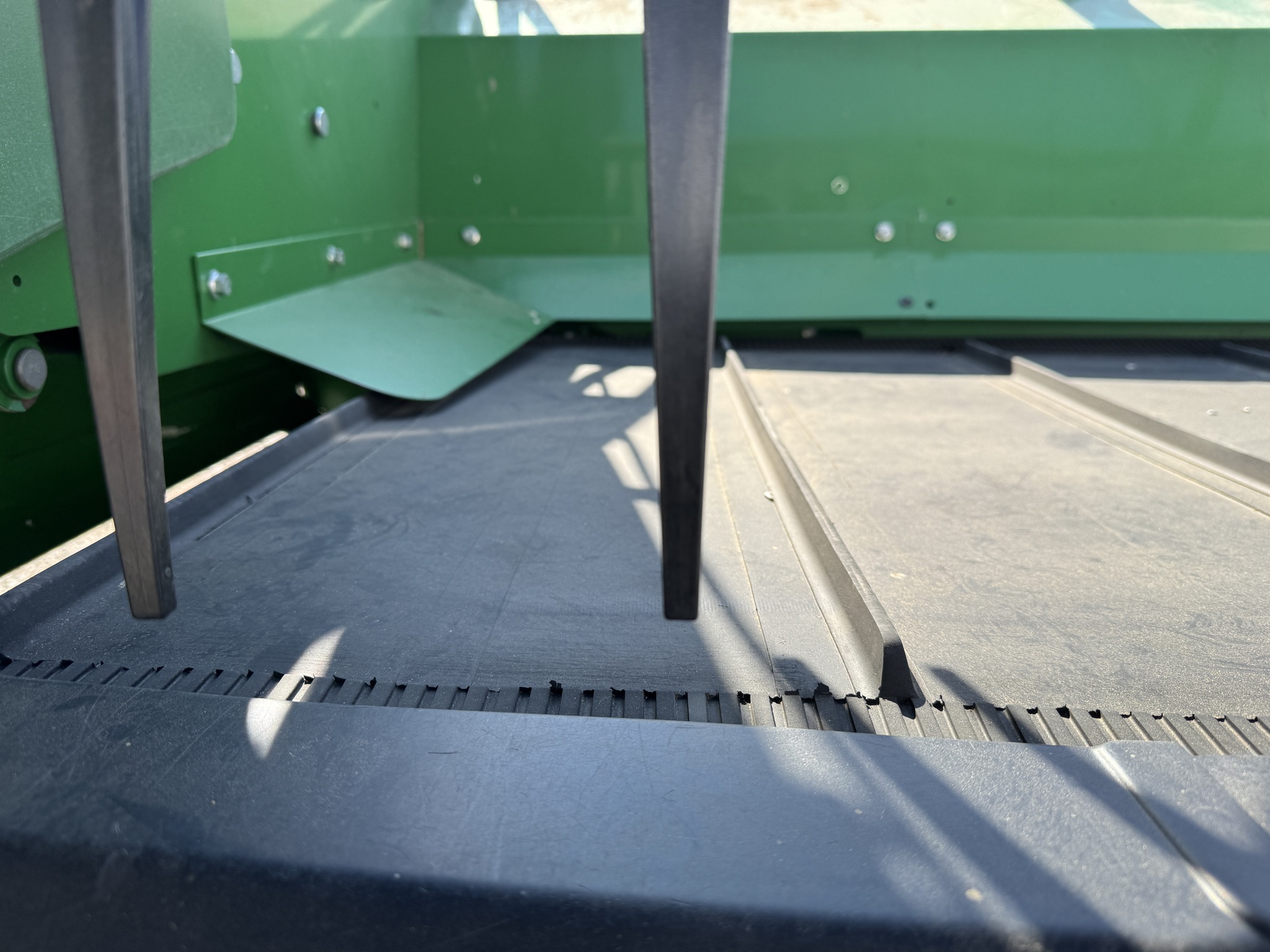 2021 John Deere RD30F Image 8