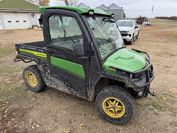  John Deere XUV 835R