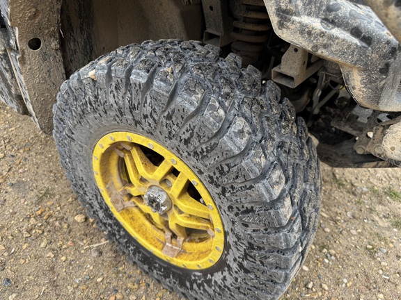 2023 John Deere XUV 835R - Photo17