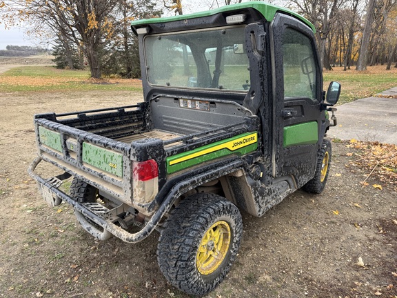2023 John Deere XUV 835R - Photo14