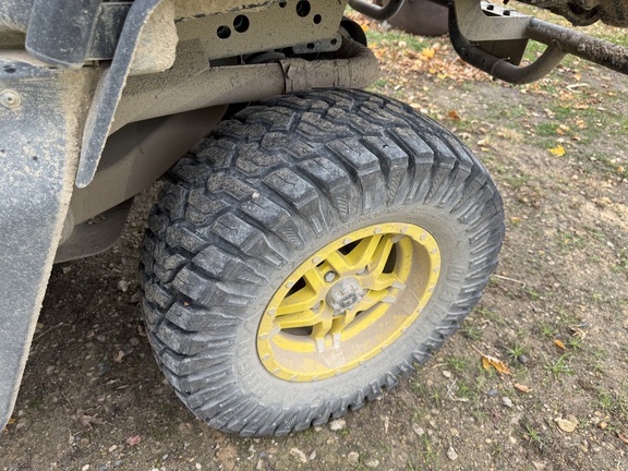 2023 John Deere XUV 835R - Photo3