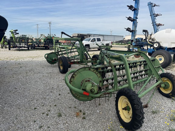 1997 John Deere 74