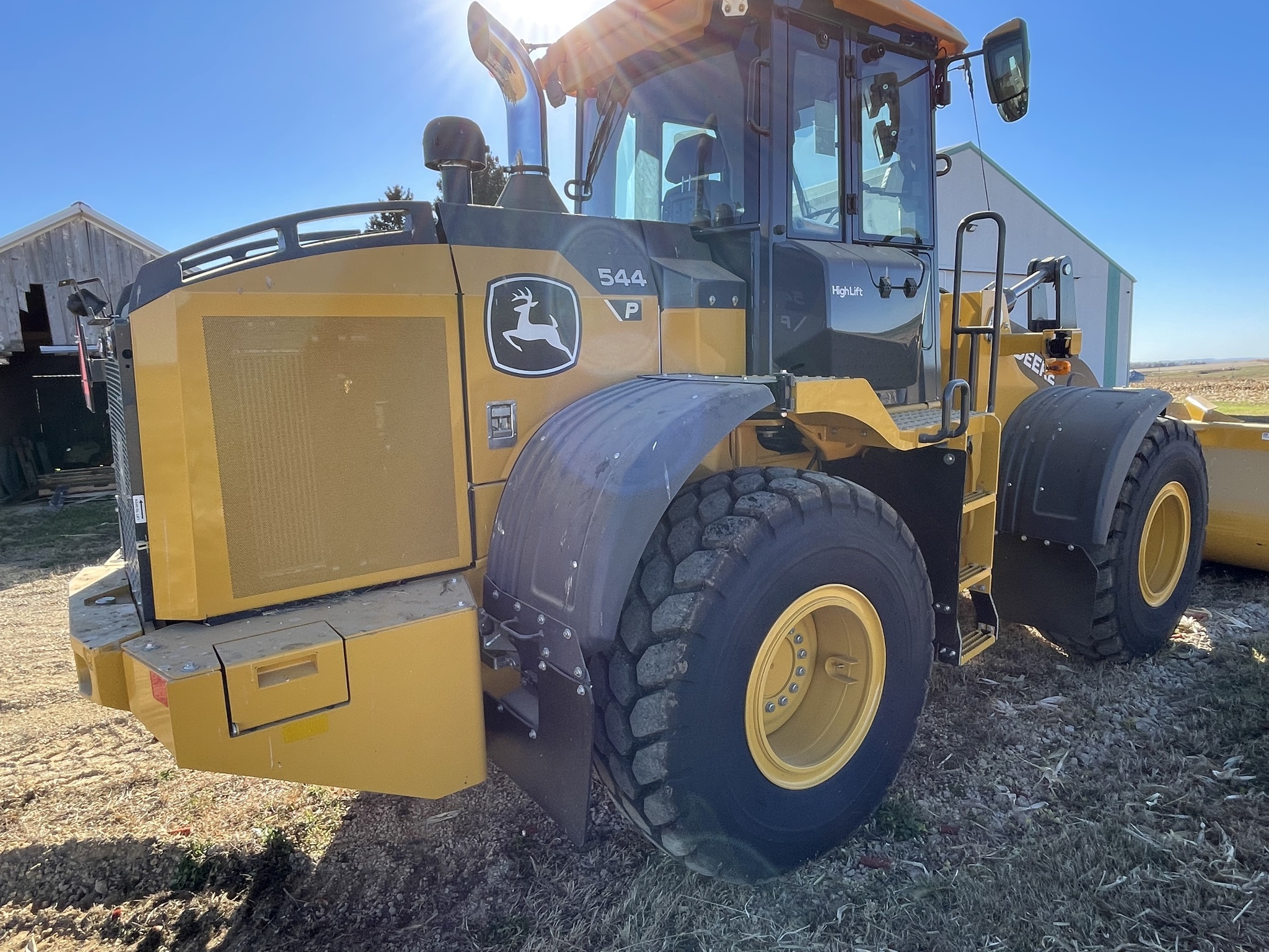 2025 John Deere 544 P Image 4