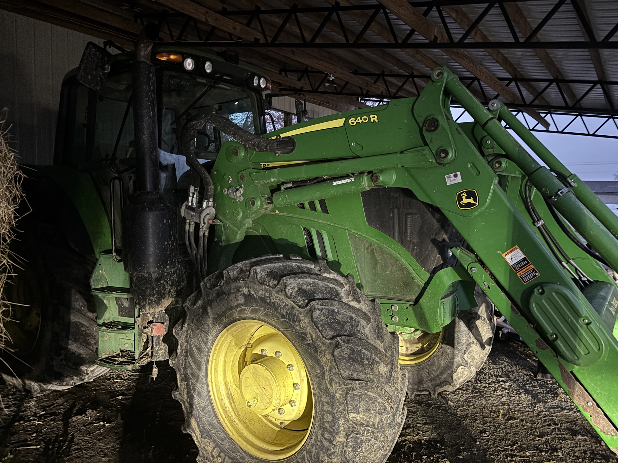 2018 John Deere 6145M