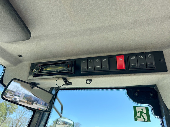 2018 John-Deere 344L