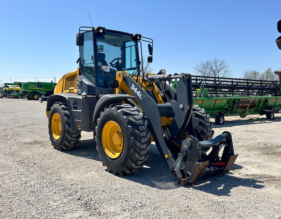 2018 John-Deere 344L