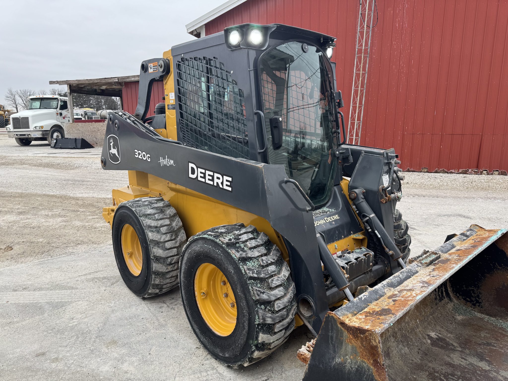 2024 John Deere 320G