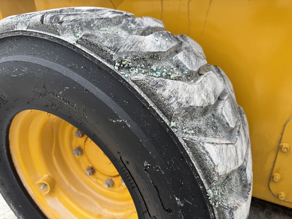 Photo of 2024 John Deere 320G