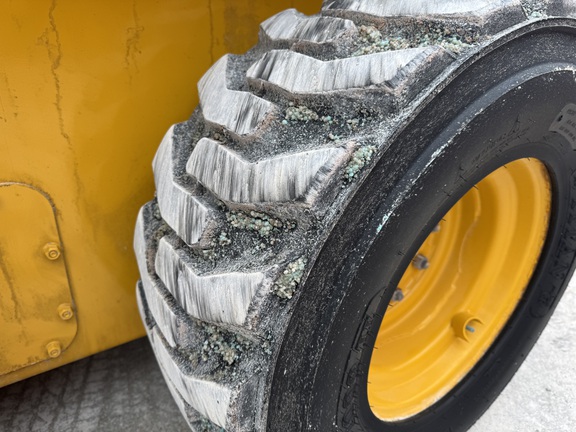 Photo of 2024 John Deere 320G