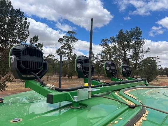 John Deere S7 700 image 6