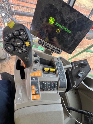 John Deere S7 700 image 20