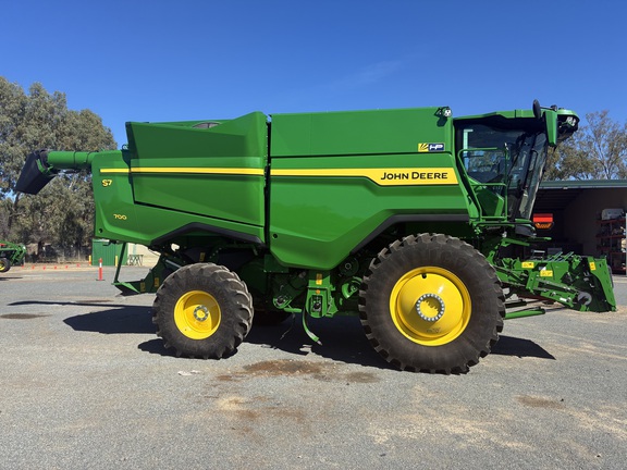 John Deere S7 700 image 46