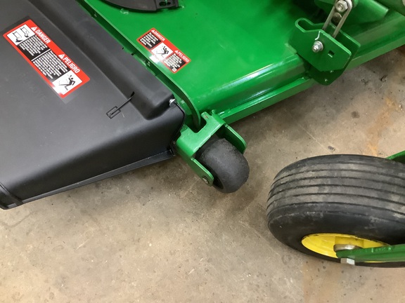 Photo of 2023 John Deere Z930R