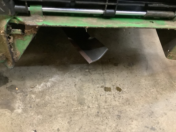 Photo of 2023 John Deere Z930R