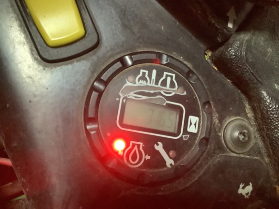 Photo of 2023 John Deere Z930R