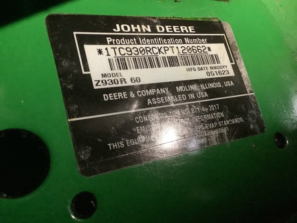 Photo of 2023 John Deere Z930R
