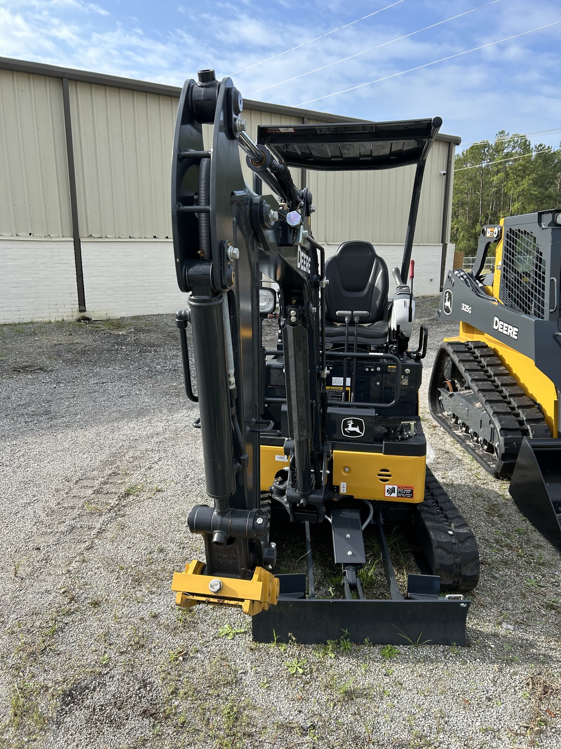 John Deere 17 P Image 4