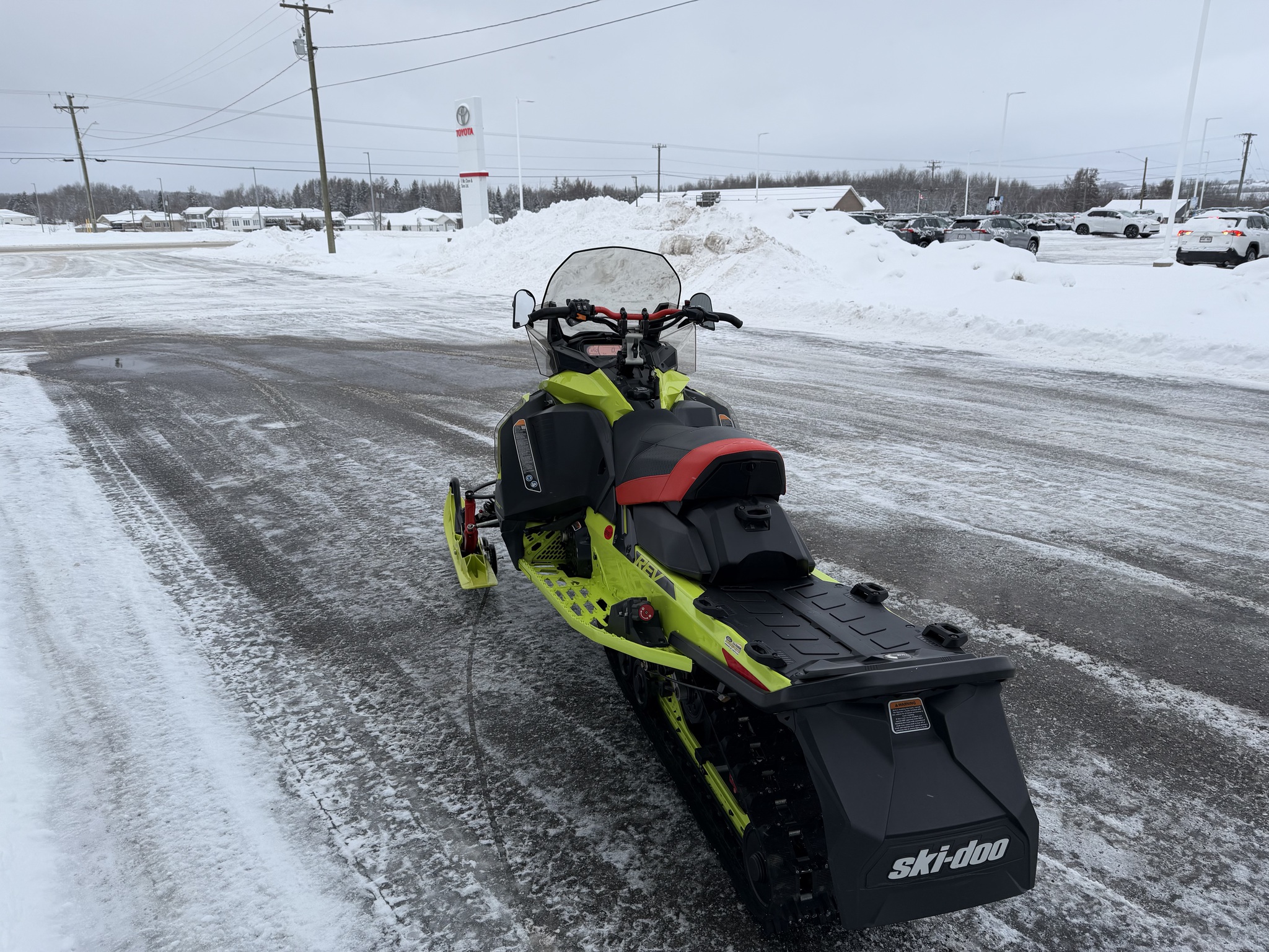 2020 Ski Doo Renegade XRS 900 turbo Image 5