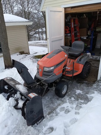 Photo of 2011 Husqvarna LGT2654