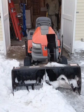 Photo of 2011 Husqvarna LGT2654