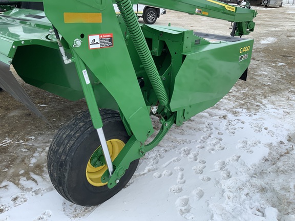 Used 2023 John Deere C400 Mower Conditioners at Horizon Ag & Turf in Edmonton West, AB - Photo5