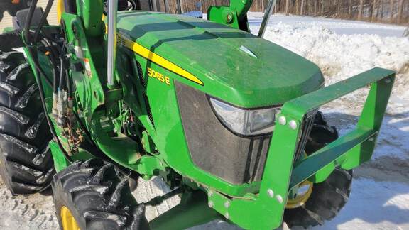 2022 John-Deere 5065E