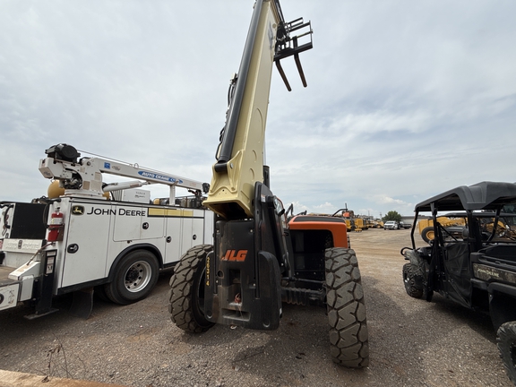 2026 JLG 943