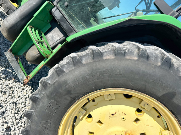 2000 John-Deere 6410